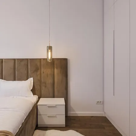 Near Iulius Mall With Balcony & Private Parking Apartment Timisoara