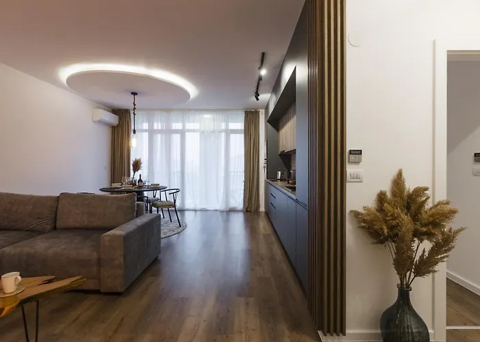 Near Iulius Mall With Balcony & Private Parking Timisoara