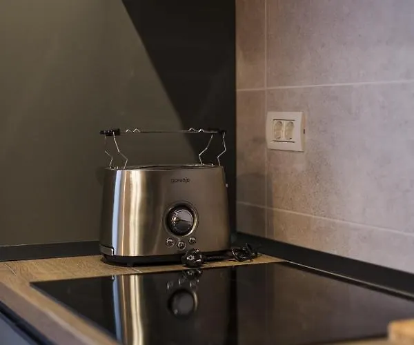 Near Iulius Mall With Balcony & Private Parking Timişoara