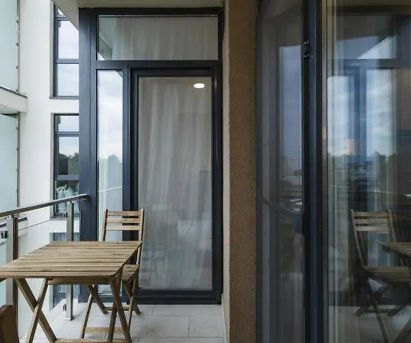 Apartment Near Iulius Mall With Balcony & Private Parking