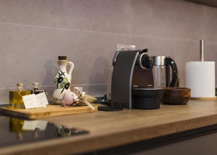 Apartment Near Iulius Mall With Balcony & Private Parking *