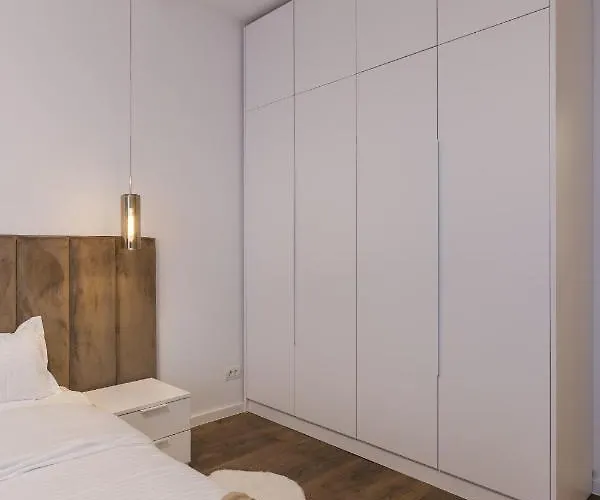 Near Iulius Mall With Balcony & Private Parking Apartment Timisoara