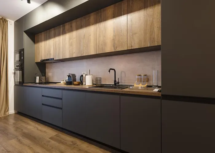 Apartment Near Iulius Mall With Balcony & Private Parking Timişoara