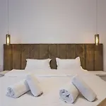 Near Iulius Mall With Balcony & Private Parking * Temešvár