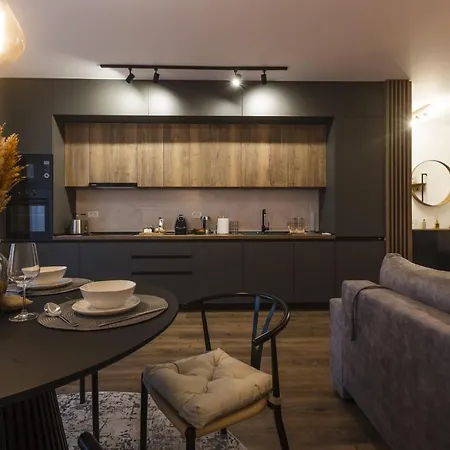 Apartman Near Iulius Mall With Balcony & Private Parking *