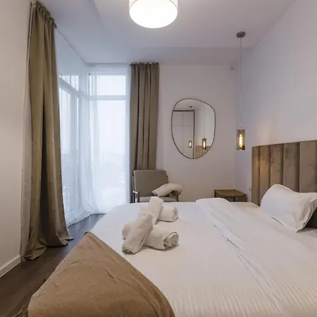 Near Iulius Mall With Balcony & Private Parking Apartman