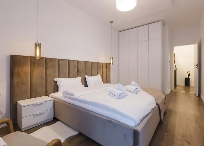 Near Iulius Mall With Balcony & Private Parking * Timişoara