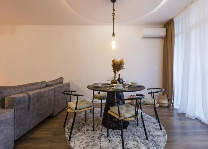 Apartament Near Iulius Mall With Balcony & Private Parking Timişoara