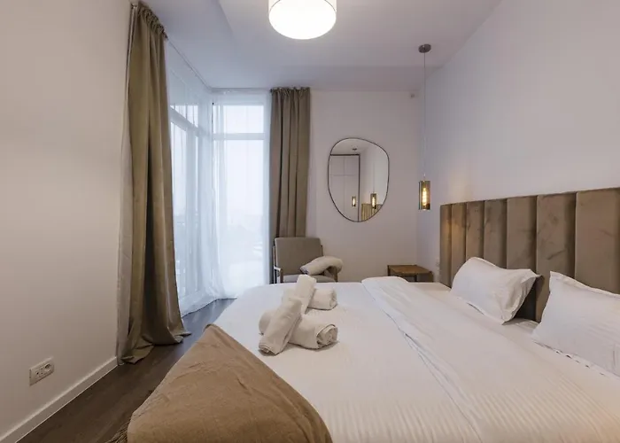 Near Iulius Mall With Balcony & Private Parking Apartament