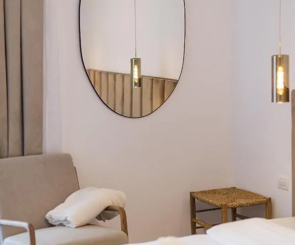 Near Iulius Mall With Balcony & Private Parking